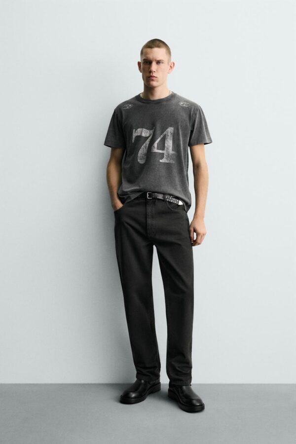 WASHED T-SHIRT WITH CONTRAST PRINTS